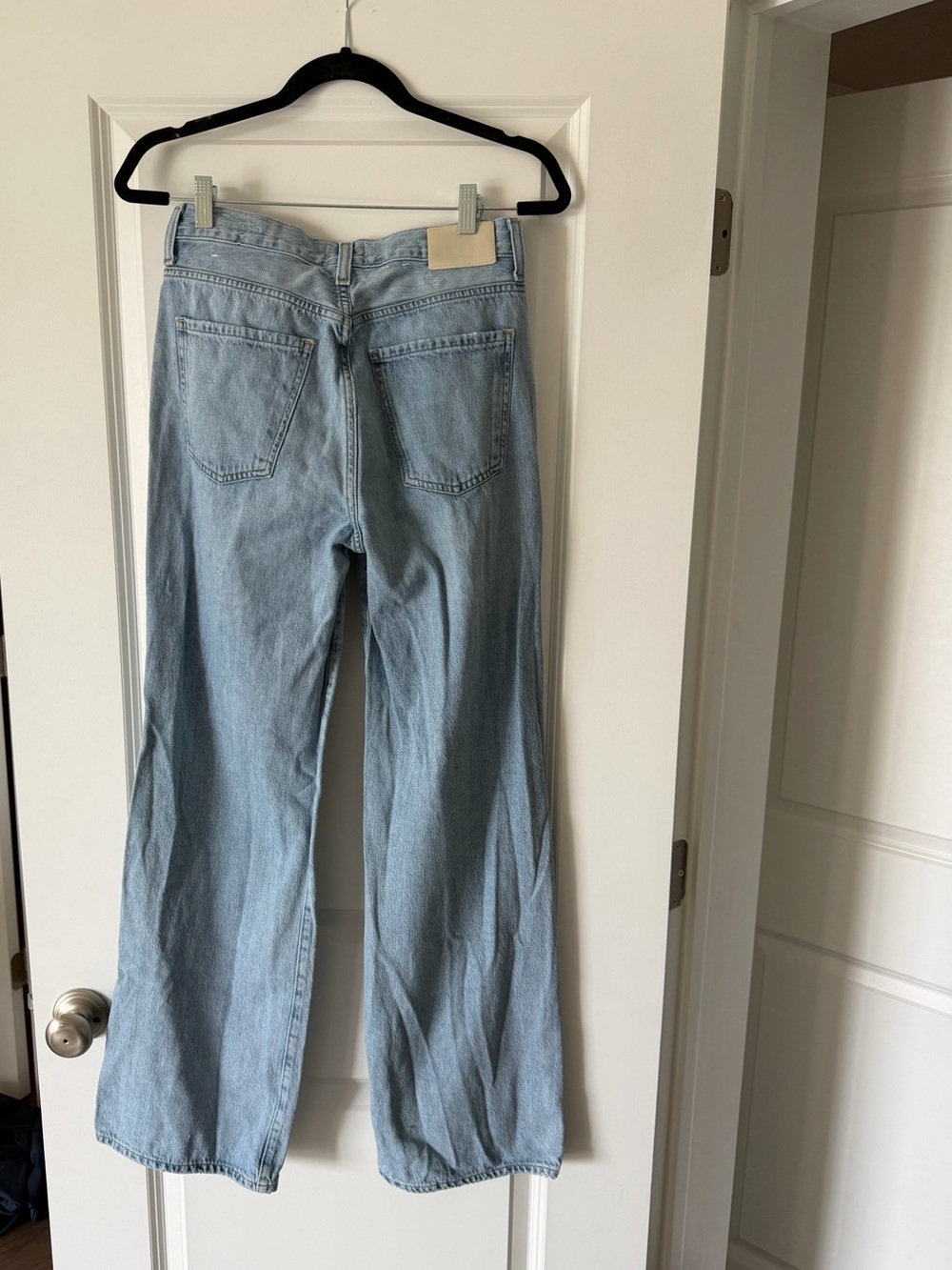 Citizens Of Humanity Light Blue Wide-Leg Jeans - Picture 6 of 6